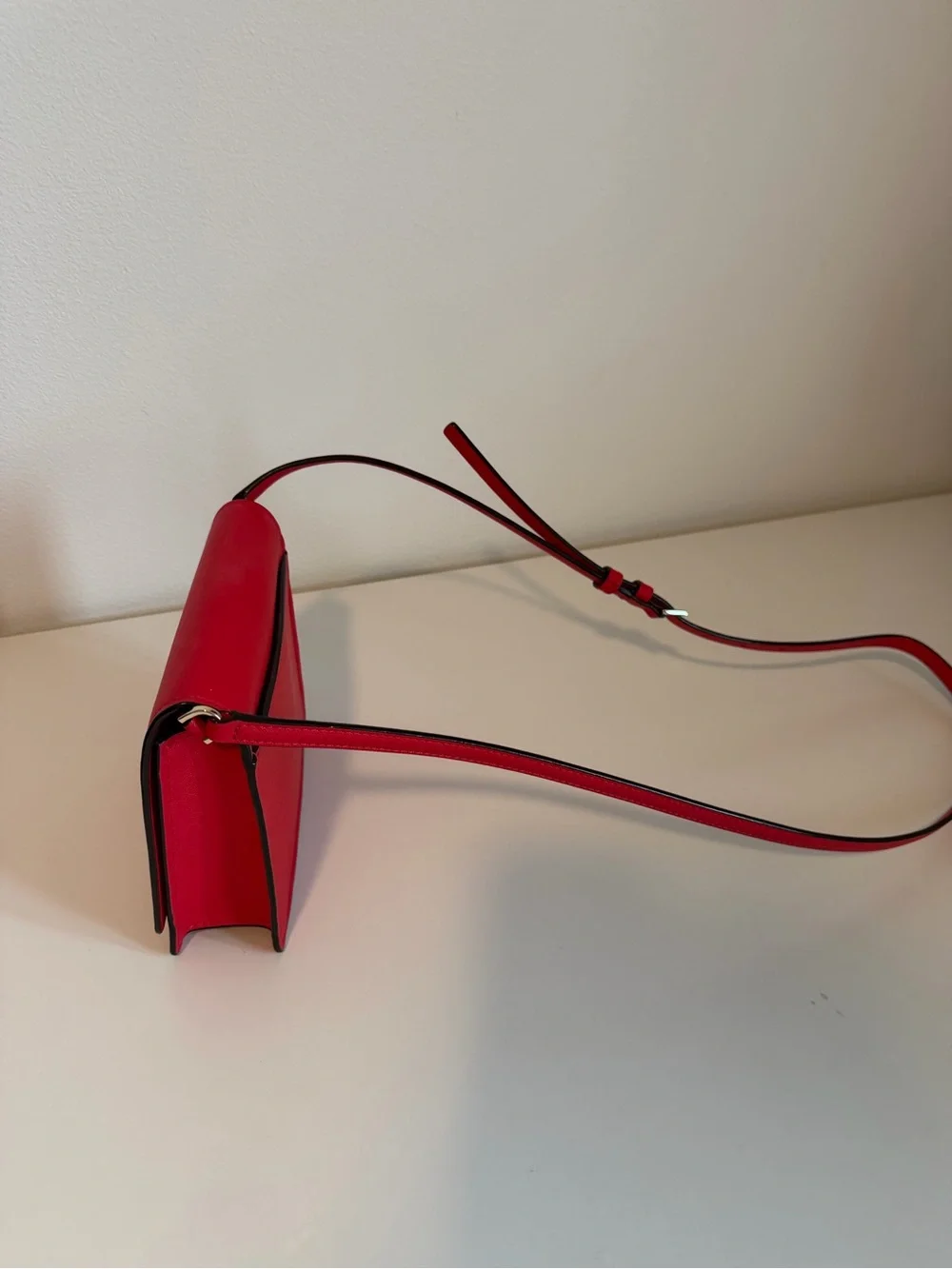 kate spade sleek structured